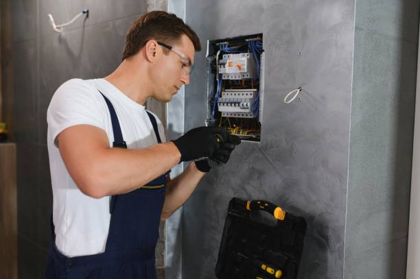 Best Licensed Electrician  in Edna, TX